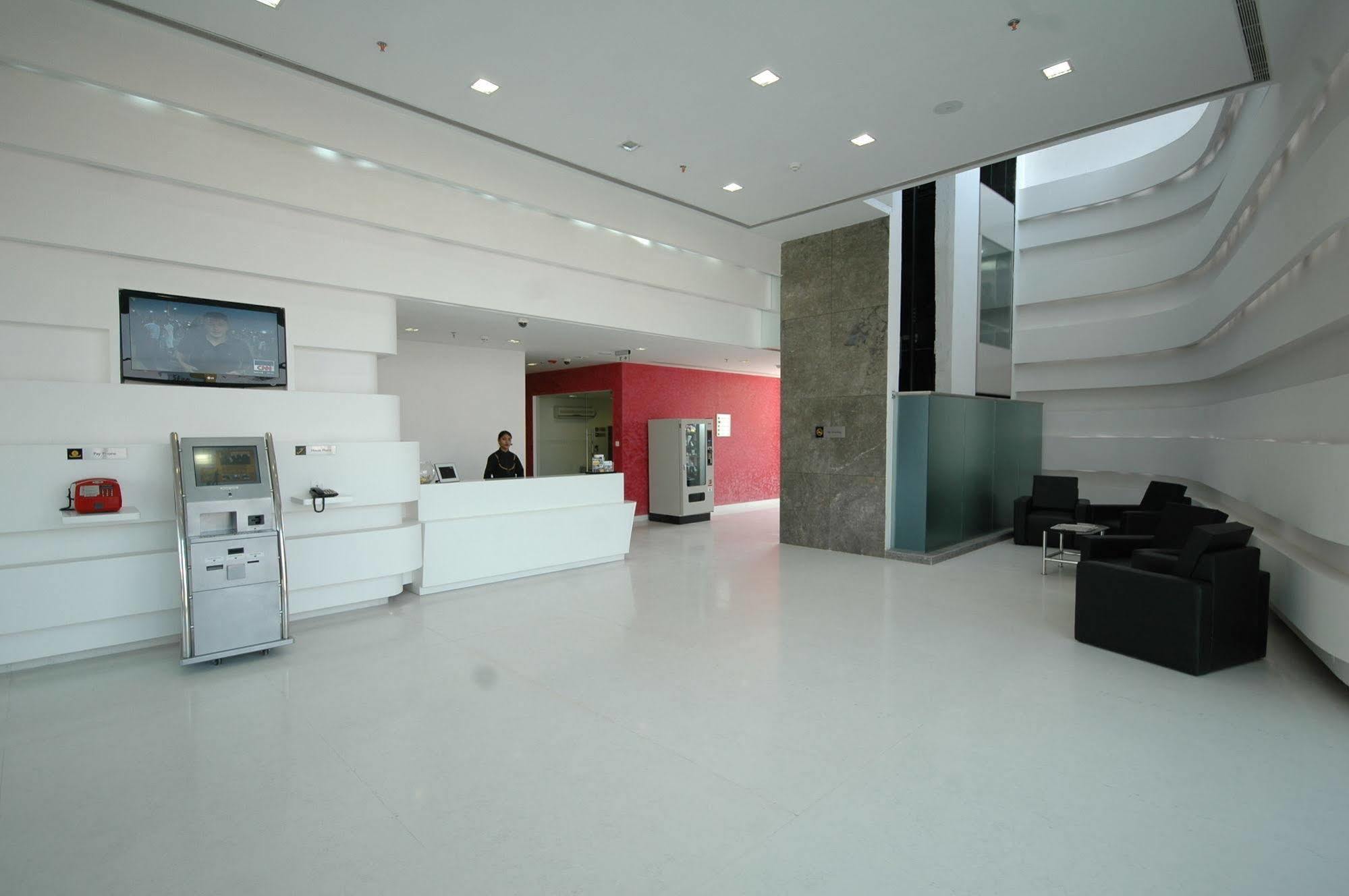 Keys Select By Lemon Tree Hotels, Hotel Ludhiana