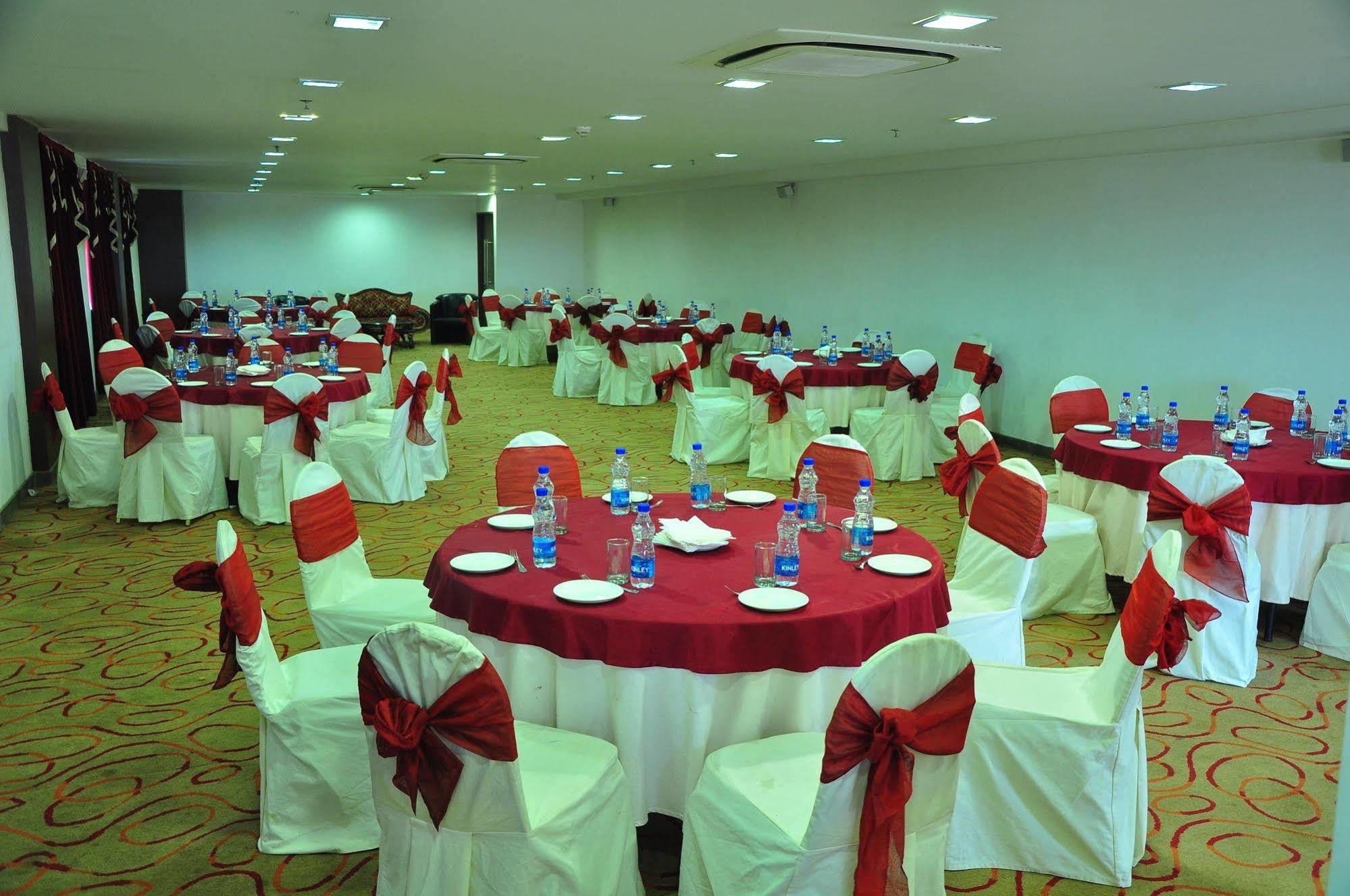 Keys Select By Lemon Tree Hotels, 3* Ludhiana